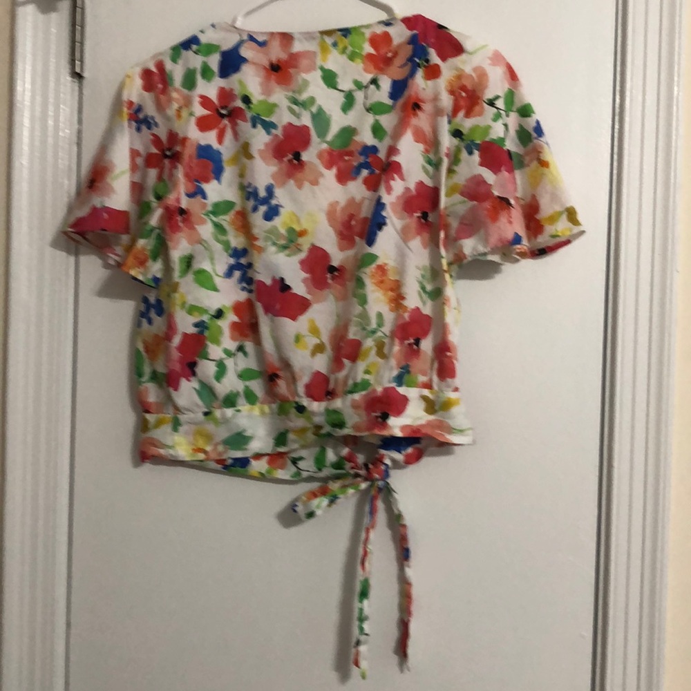 Zara Basics Collection Top - Picture 2 of 4